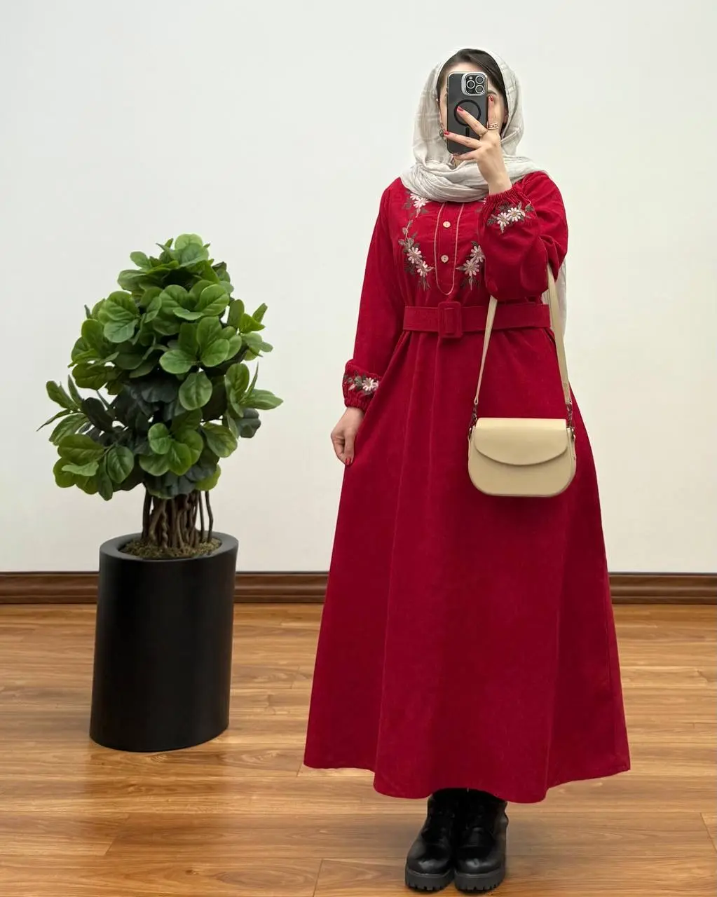 مانتو شهربانو کبریتی طرح گل